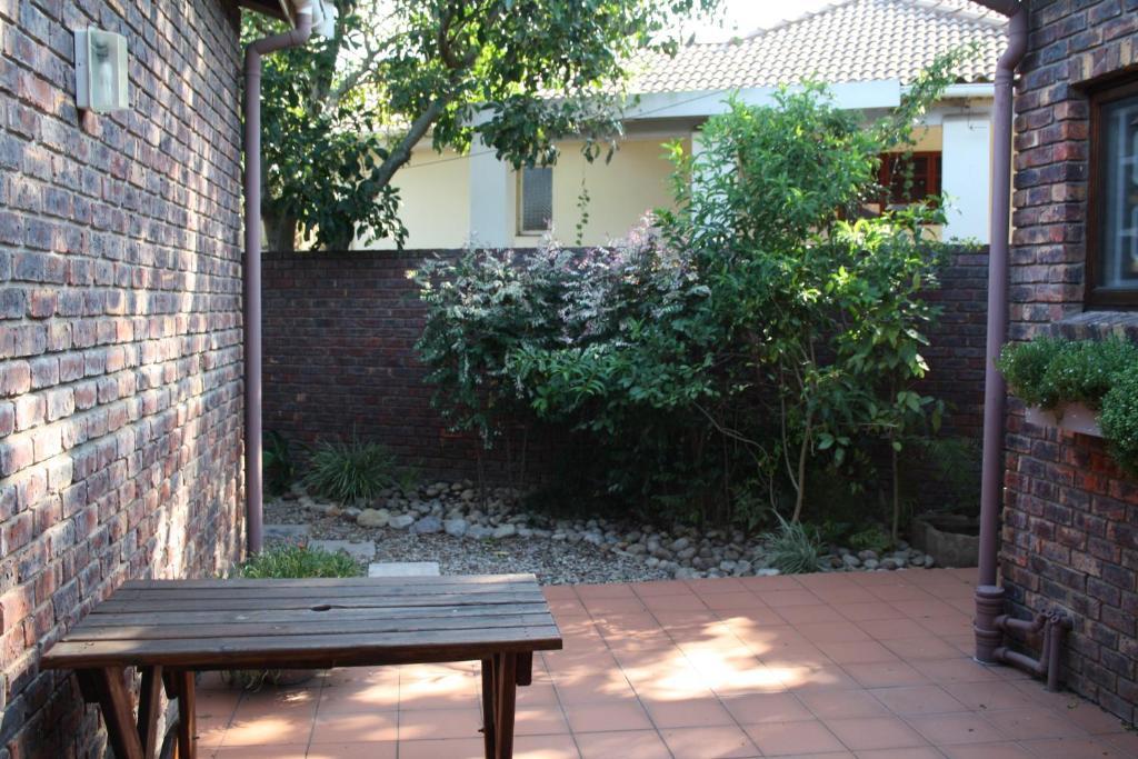 Ohannas Bnb & Self Catering Plettenberg Bay Habitación foto